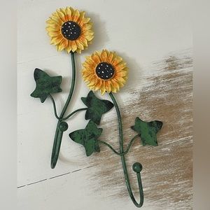 Vintage Sunflower 🌻 Wall Hooks